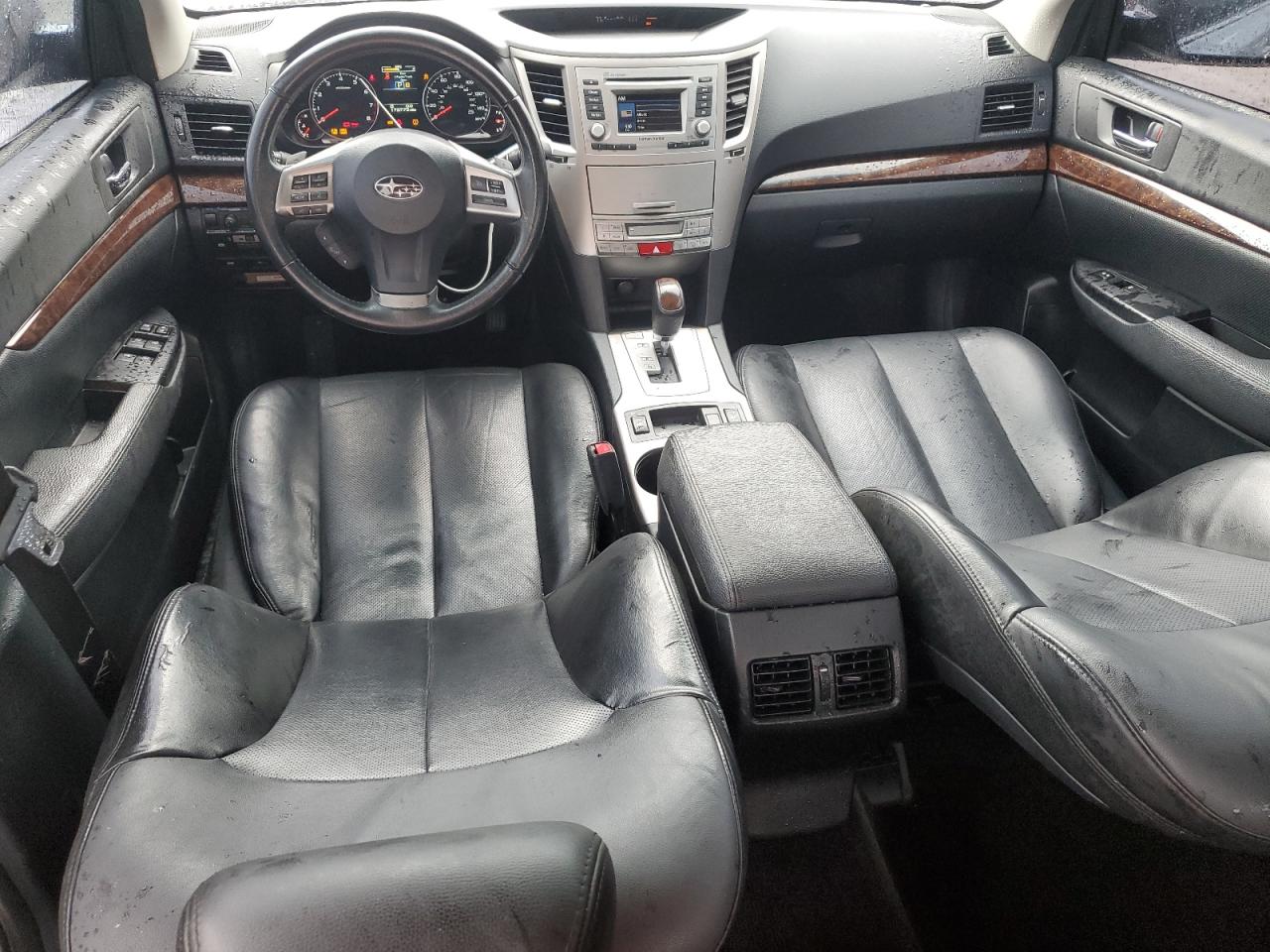 2013 Subaru Legacy 2.5I Limited VIN: 4S3BMCJ60D3015295 Lot: 62900905