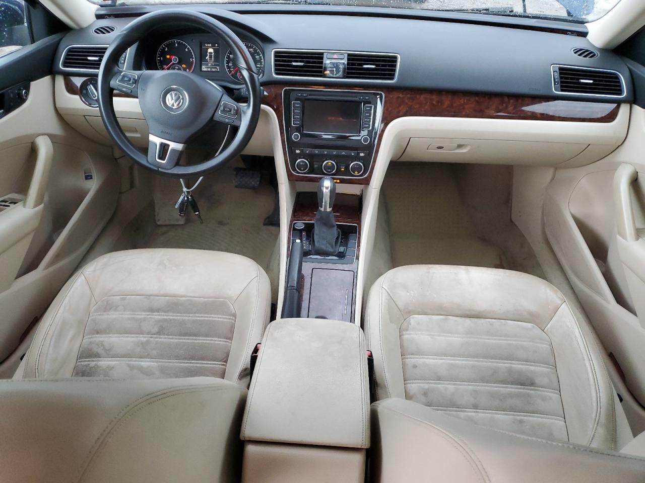 2012 Volkswagen Passat Sel VIN: 1VWCN7A37CC045131 Lot: 62808465