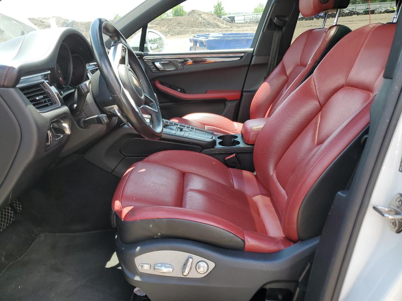 2018 Porsche Macan VIN: WP1AA2A56JLB13473 Lot: 62412265