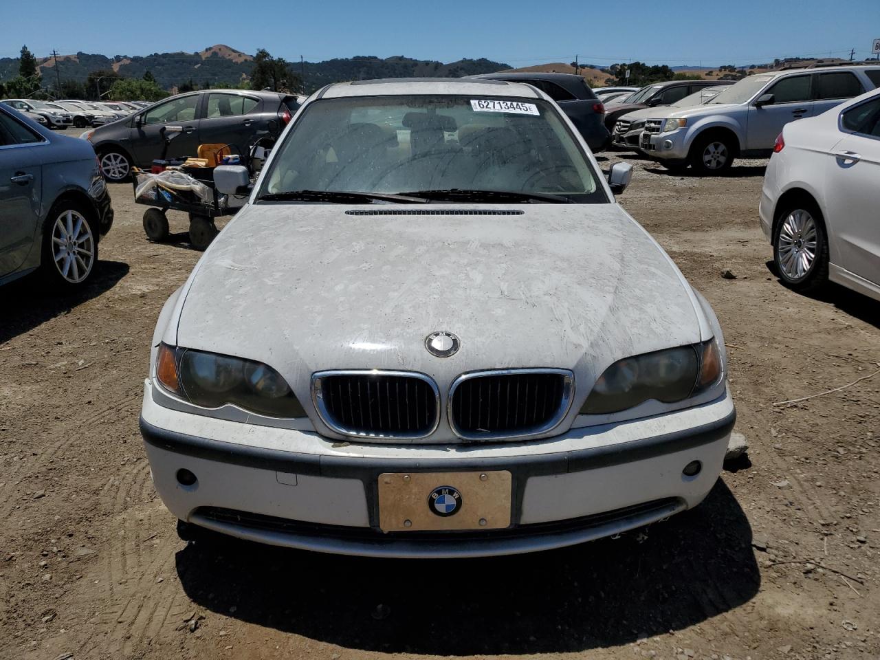 BMW 3 SERIES 2003 VIN WBAET37403NJ37225 photo 5