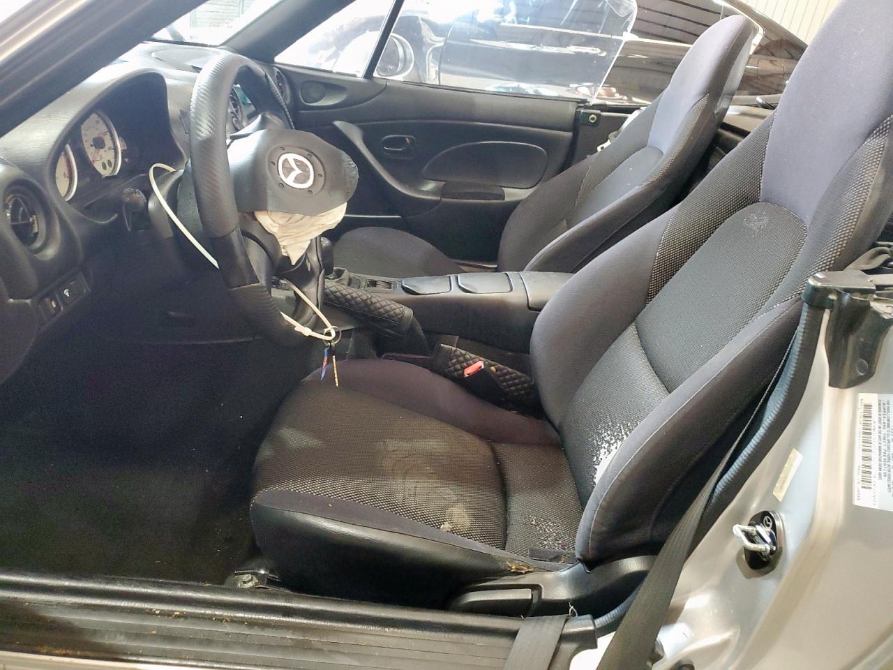 2003 Mazda Mx-5 Miata Base VIN: JM1NB353130301353 Lot: 62948325