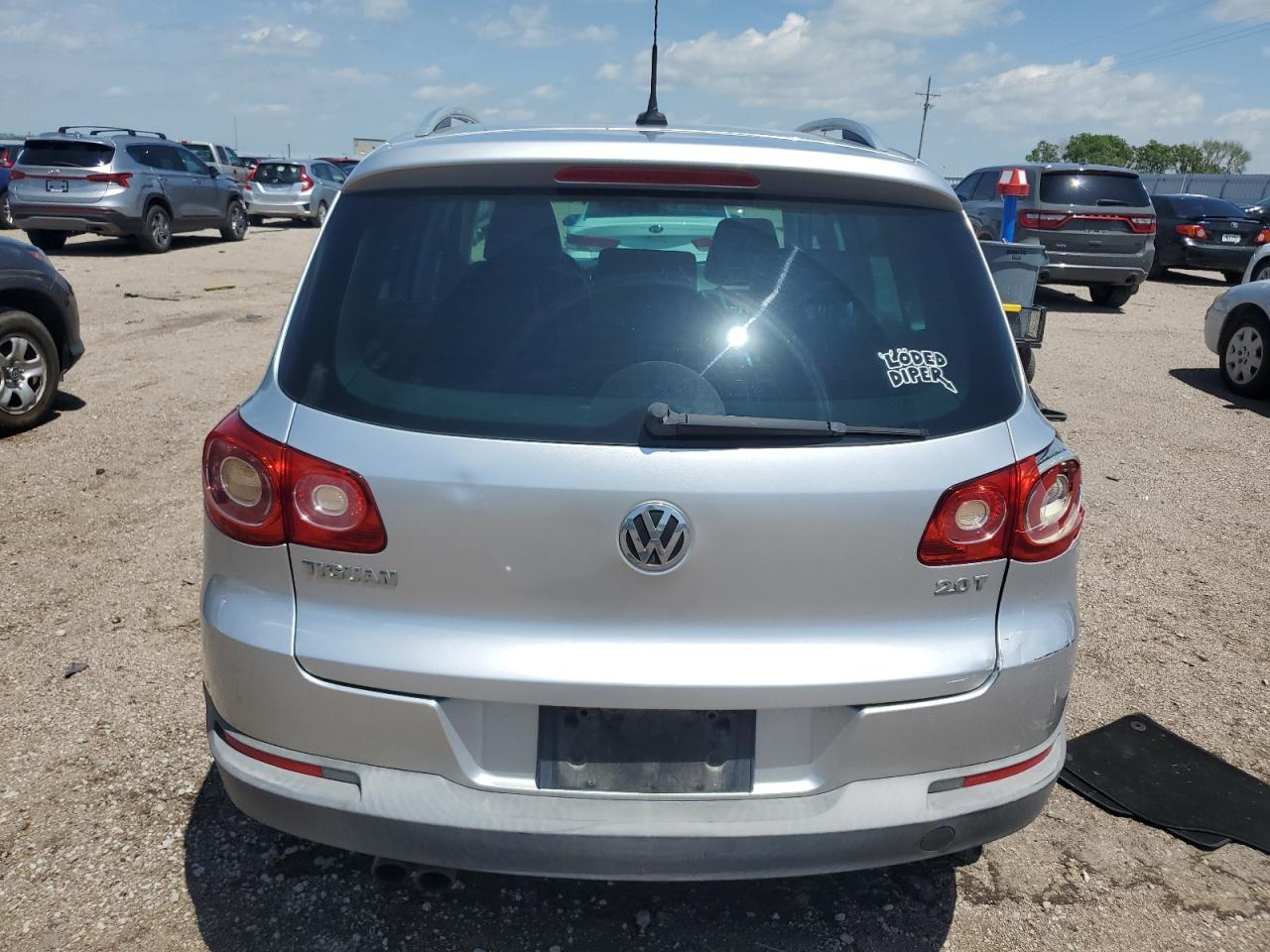 2011 Volkswagen Tiguan S VIN: WVGAV7AX7BW537261 Lot: 62074845