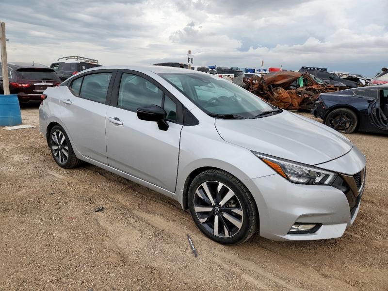  NISSAN VERSA 2021 Silver