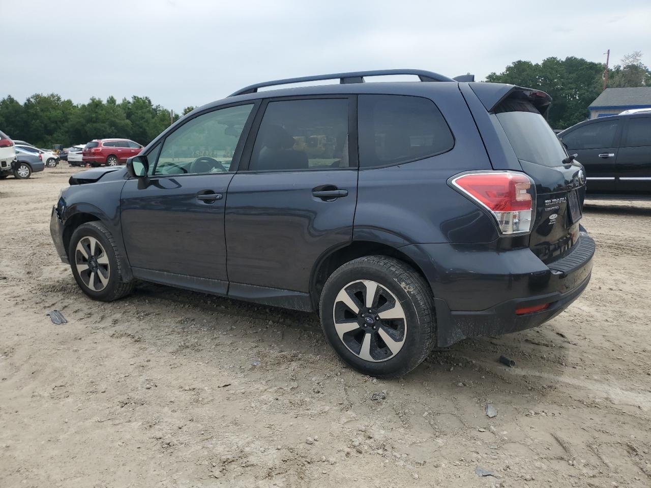 SUBARU FORESTER 2018 VIN JF2SJAEC2JH516007 photo 2