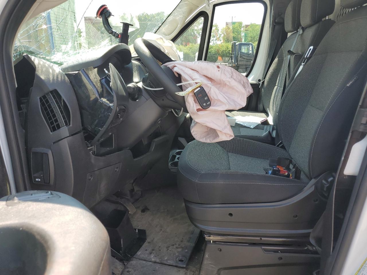 2024 Ram Promaster 2500 2500 High VIN: 3C6LRVCG8RE146179 Lot: 60602935