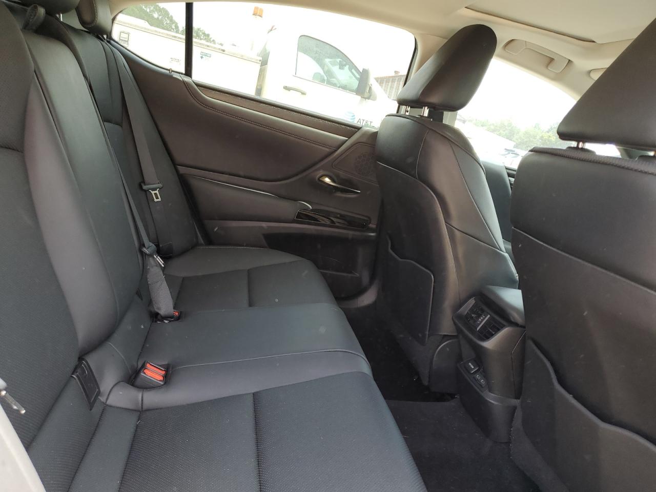 2022 Lexus Es 350 Base VIN: 58ADZ1B1XNU118421 Lot: 60964135