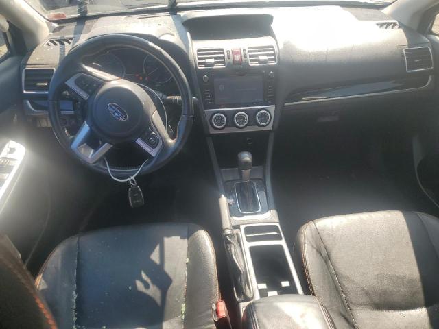  SUBARU CROSSTREK 2016 Srebrny