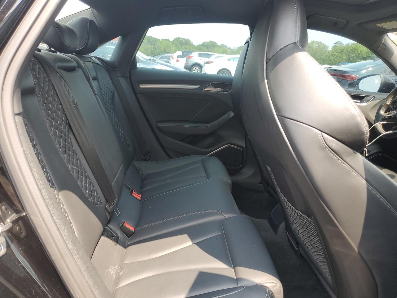 2018 Audi S3 Premium Plus VIN: WAUB1GFF2J1007079 Lot: 60474255