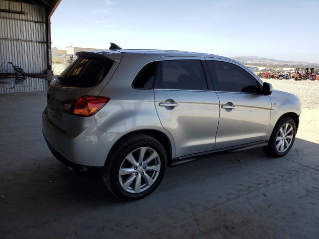  MITSUBISHI OUTLANDER 2015 Silver