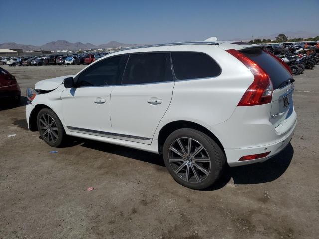  VOLVO XC60 2016 White