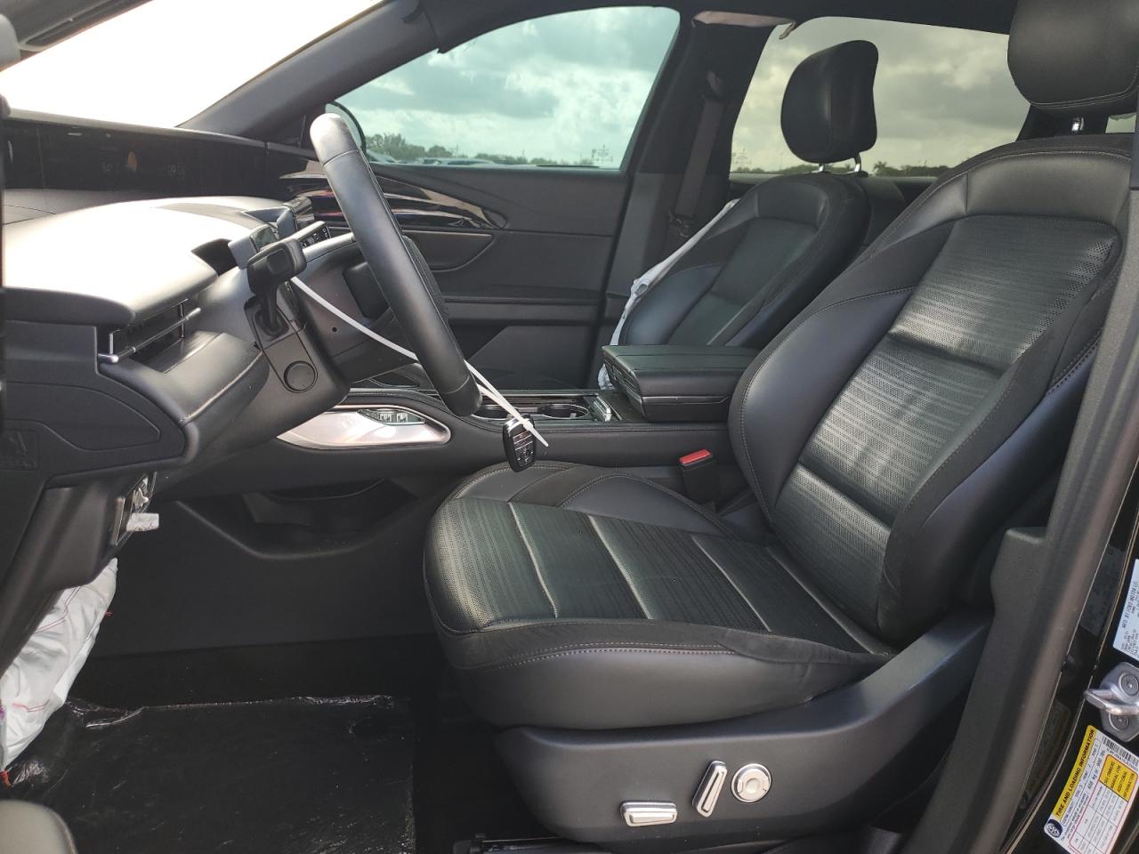 2024 Lincoln Nautilus Reserve VIN: 5LMPJ8KA1RJ828803 Lot: 59901145