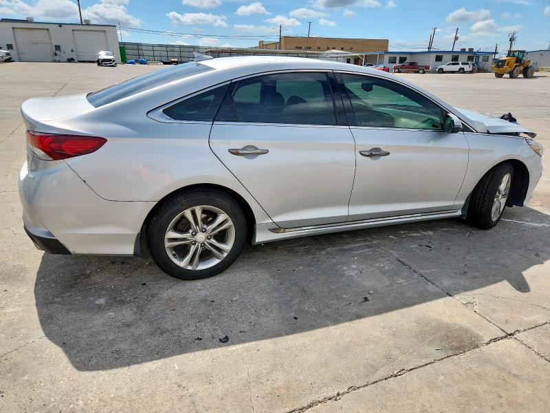  HYUNDAI SONATA 2018 Серебристый