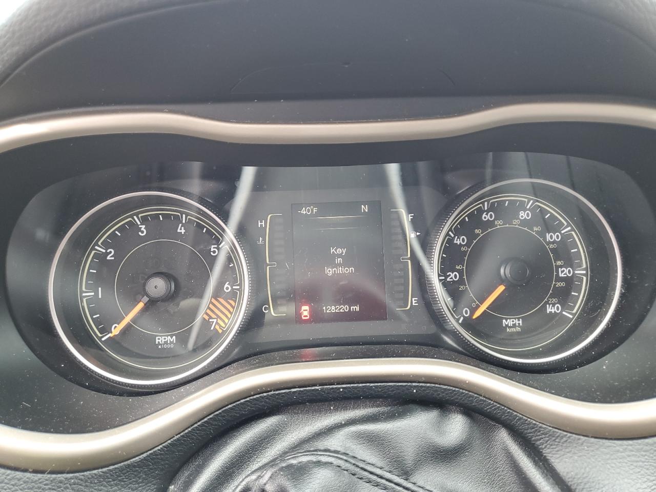 2015 Jeep Cherokee Latitude VIN: 1C4PJMCBXFW749118 Lot: 79553413