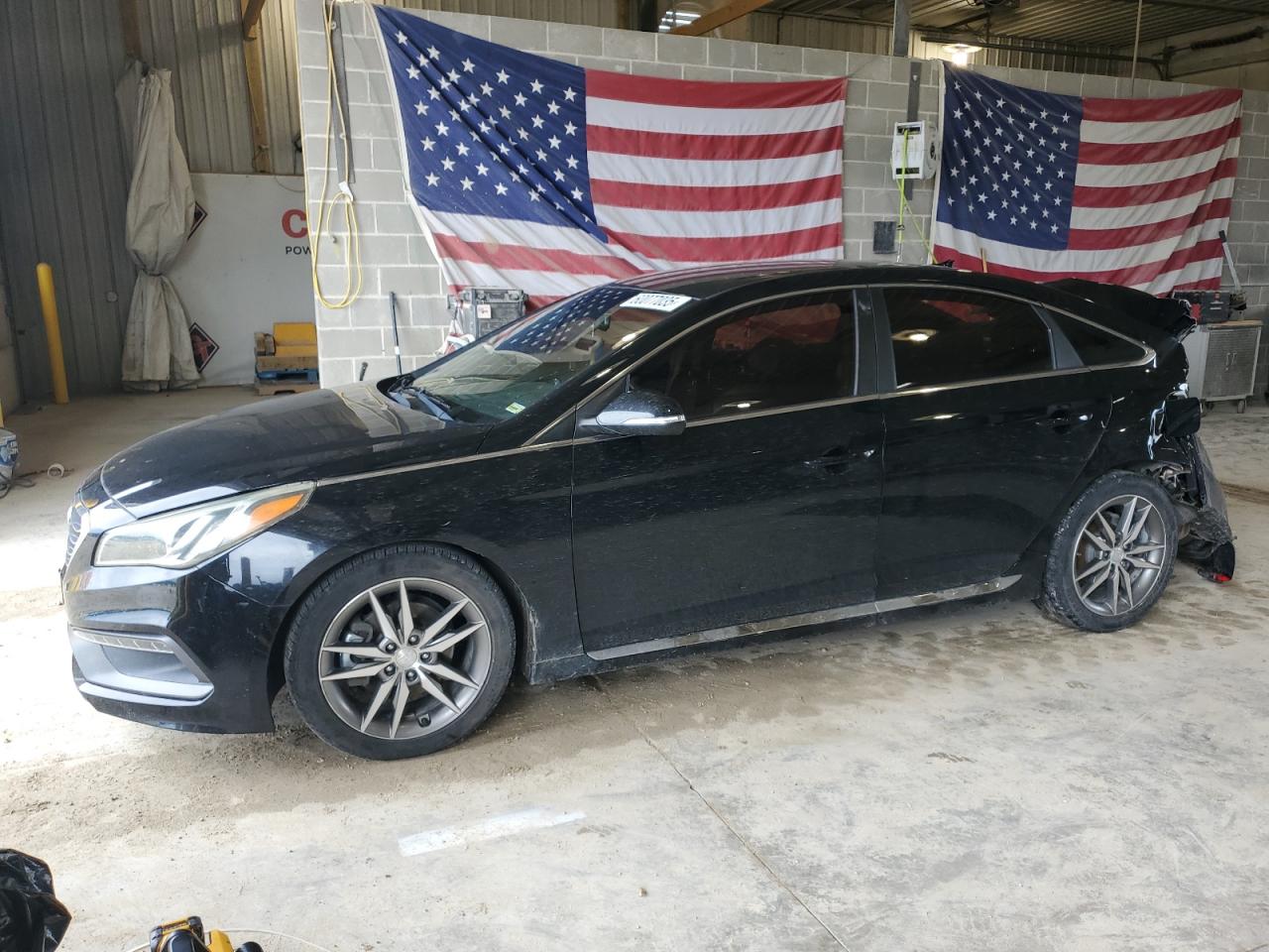 2017 Hyundai Sonata Sport for Sale in Columbia, MO - Rear End