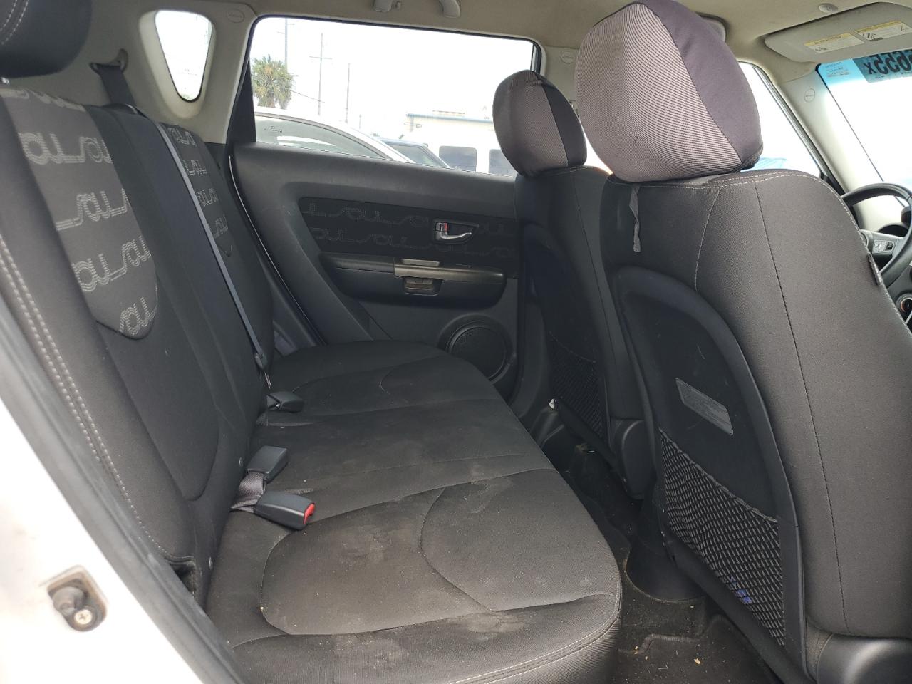 2012 Kia Soul + VIN: KNDJT2A68C7437671 Lot: 62346655