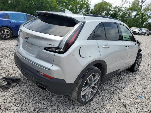  CADILLAC XT4 2022 Серебристый