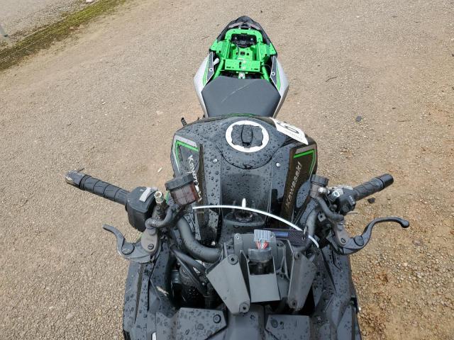  KAWASAKI ZR1000 K 2020 Зелений