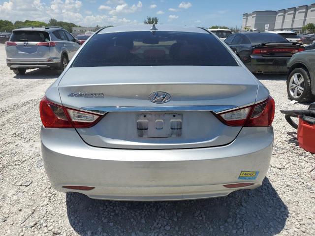 Sedans HYUNDAI SONATA 2013 Srebrny