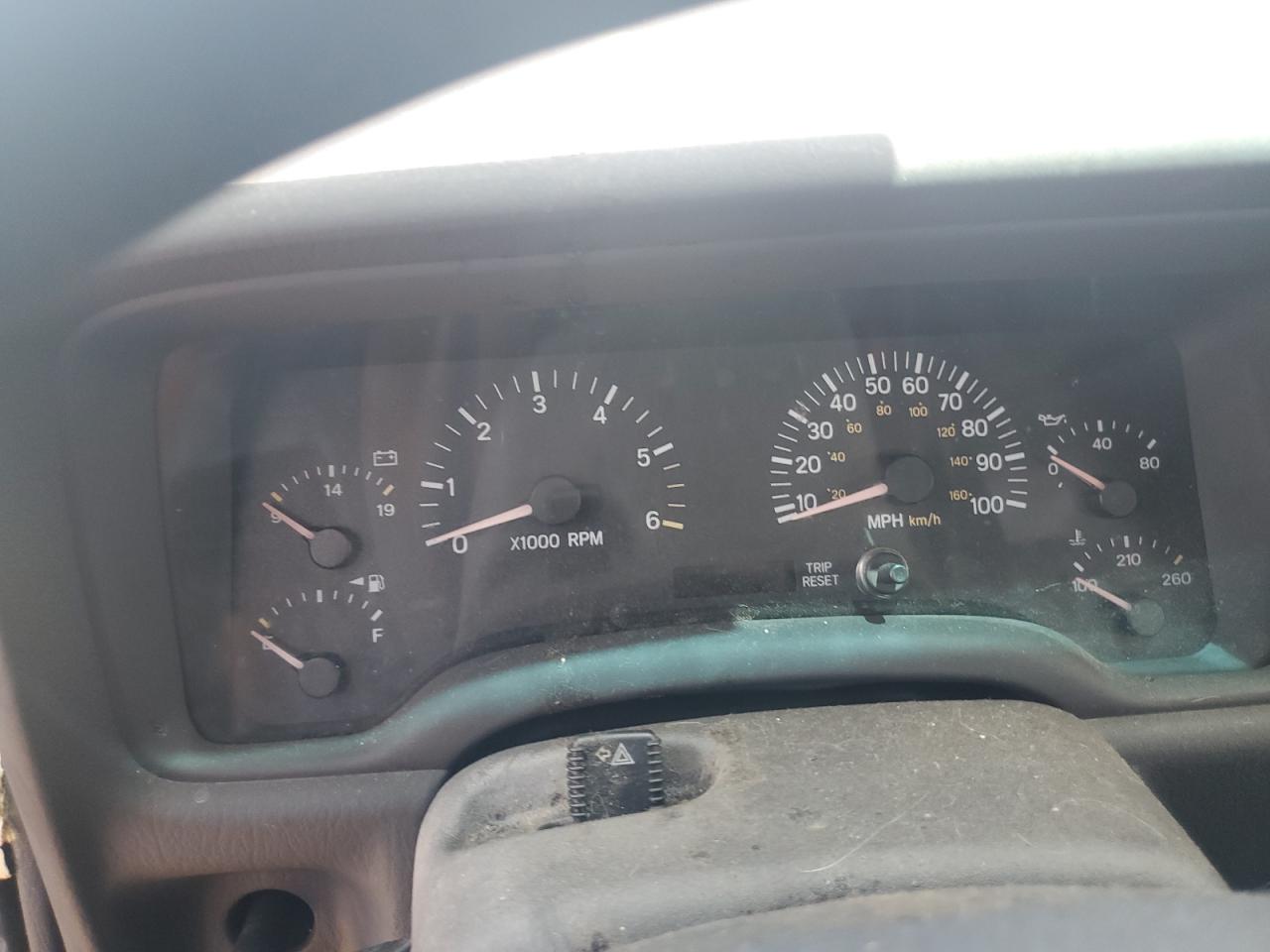 1998 Jeep Cherokee Sport VIN: 1J4FF48S81L556119 Lot: 59407705