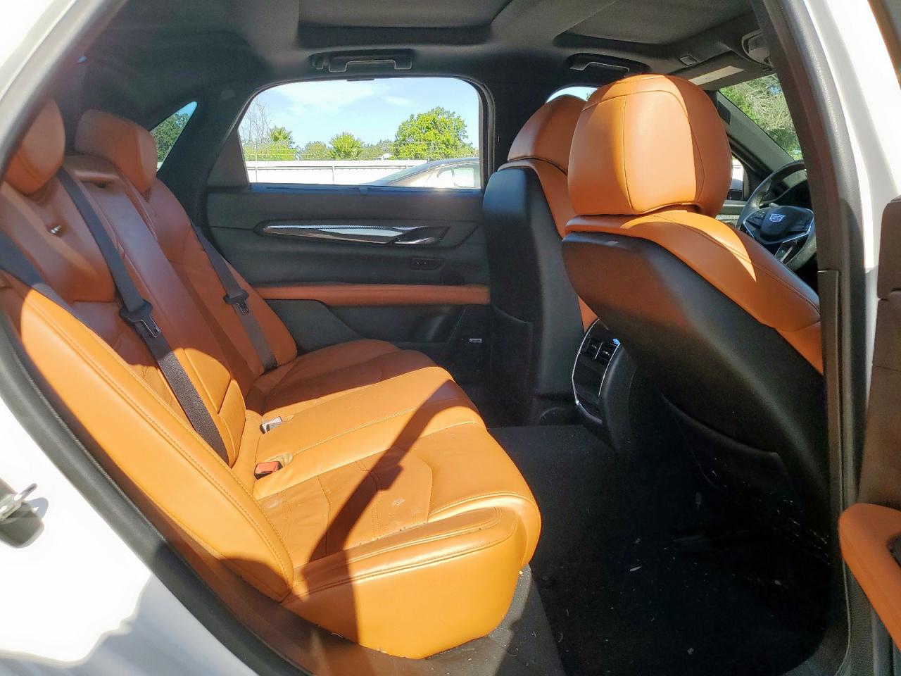 2016 Cadillac Ct6 Luxury VIN: 1G6KC5RX4GU166038 Lot: 61251755