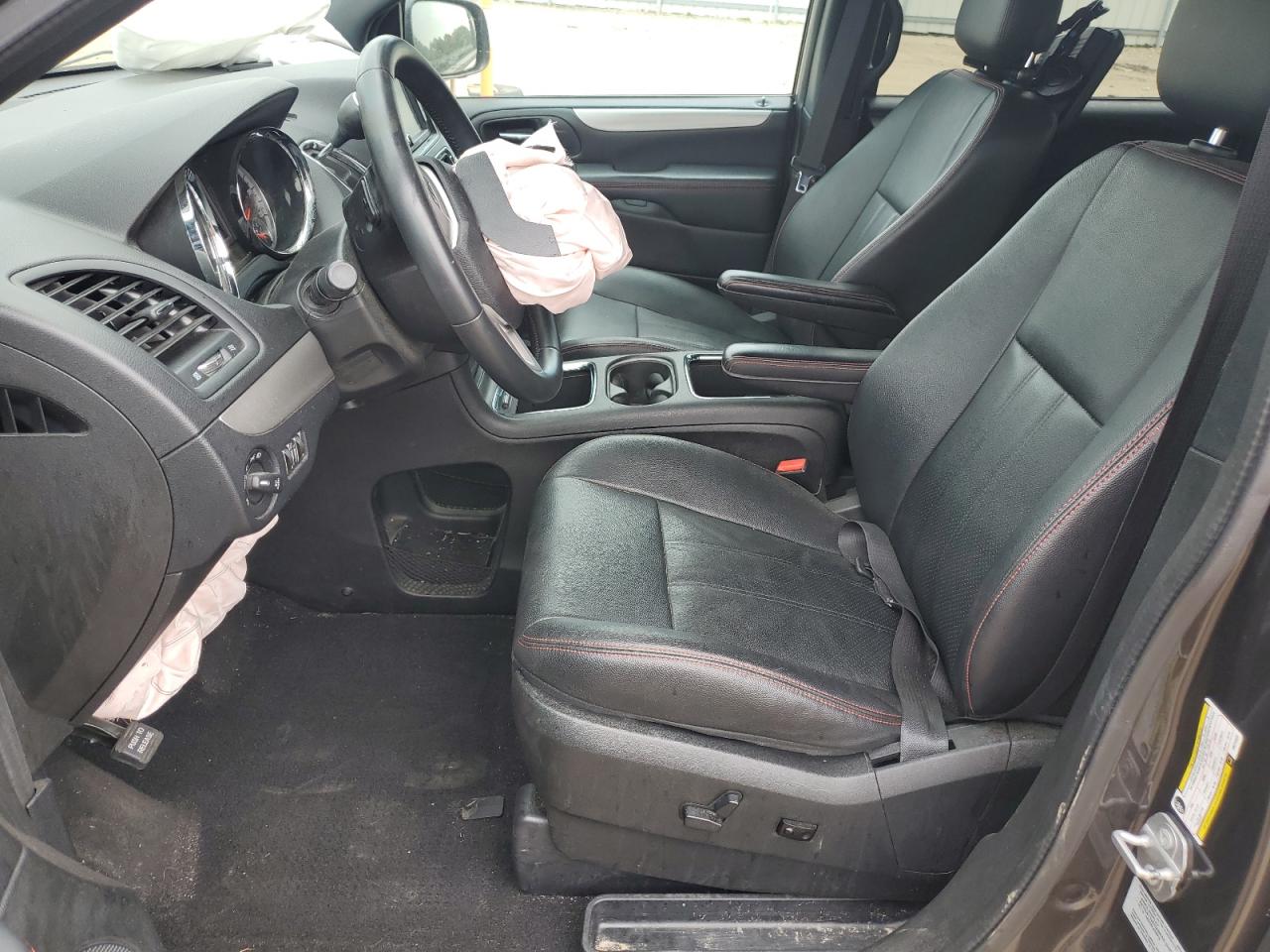 2016 Dodge Grand Caravan R/T VIN: 2C4RDGEG6GR312222 Lot: 61672405