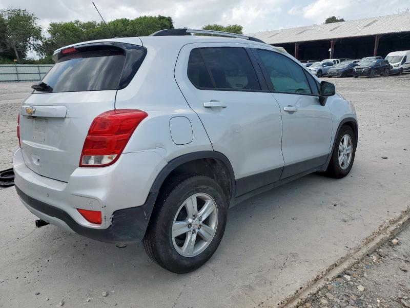  CHEVROLET TRAX 2021 Srebrny