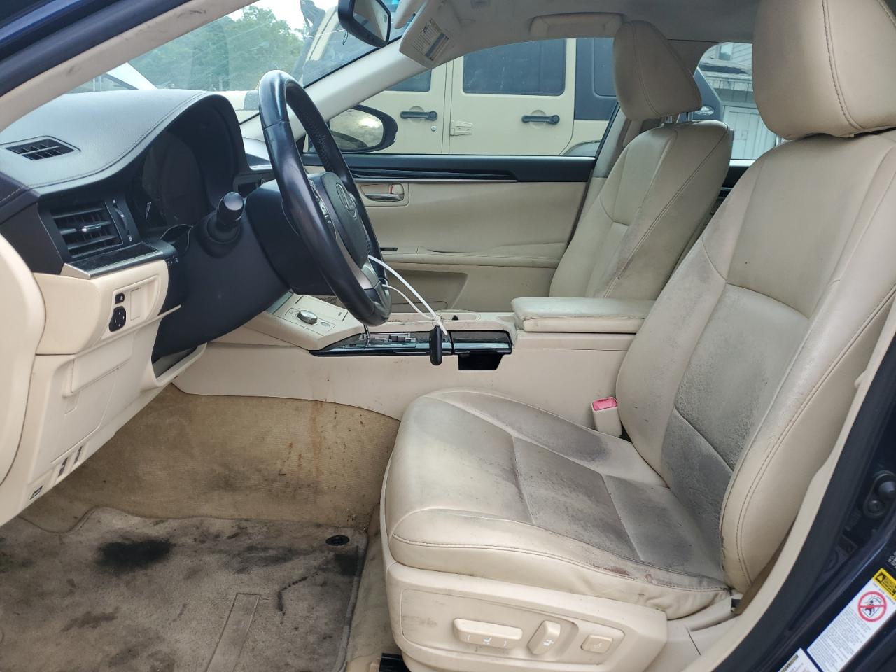 2014 Lexus Es 350 VIN: JTHBK1GG6E2123341 Lot: 61187455