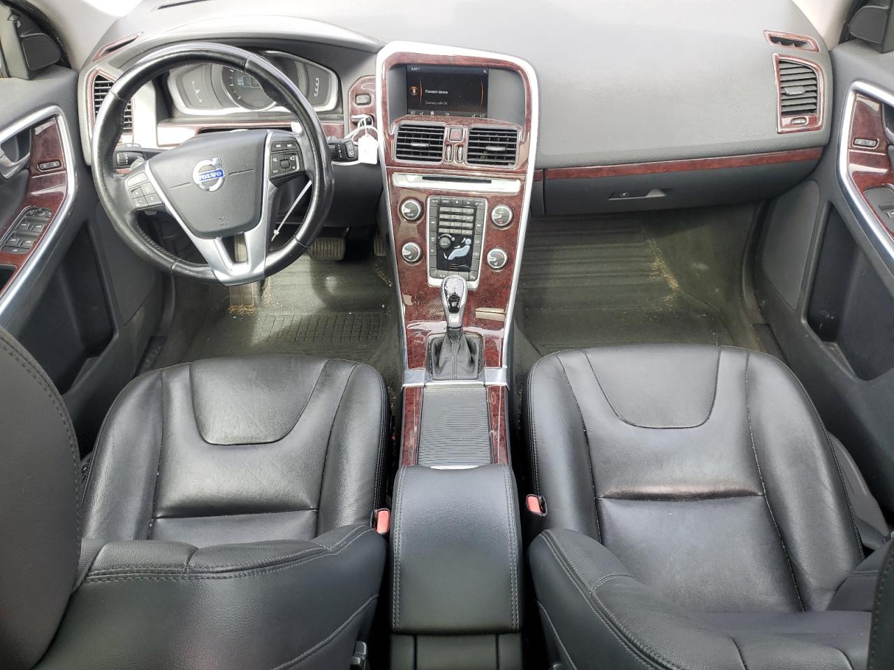 2015 Volvo Xc60 T6 Premier VIN: YV4902RB4F2620934 Lot: 62702375