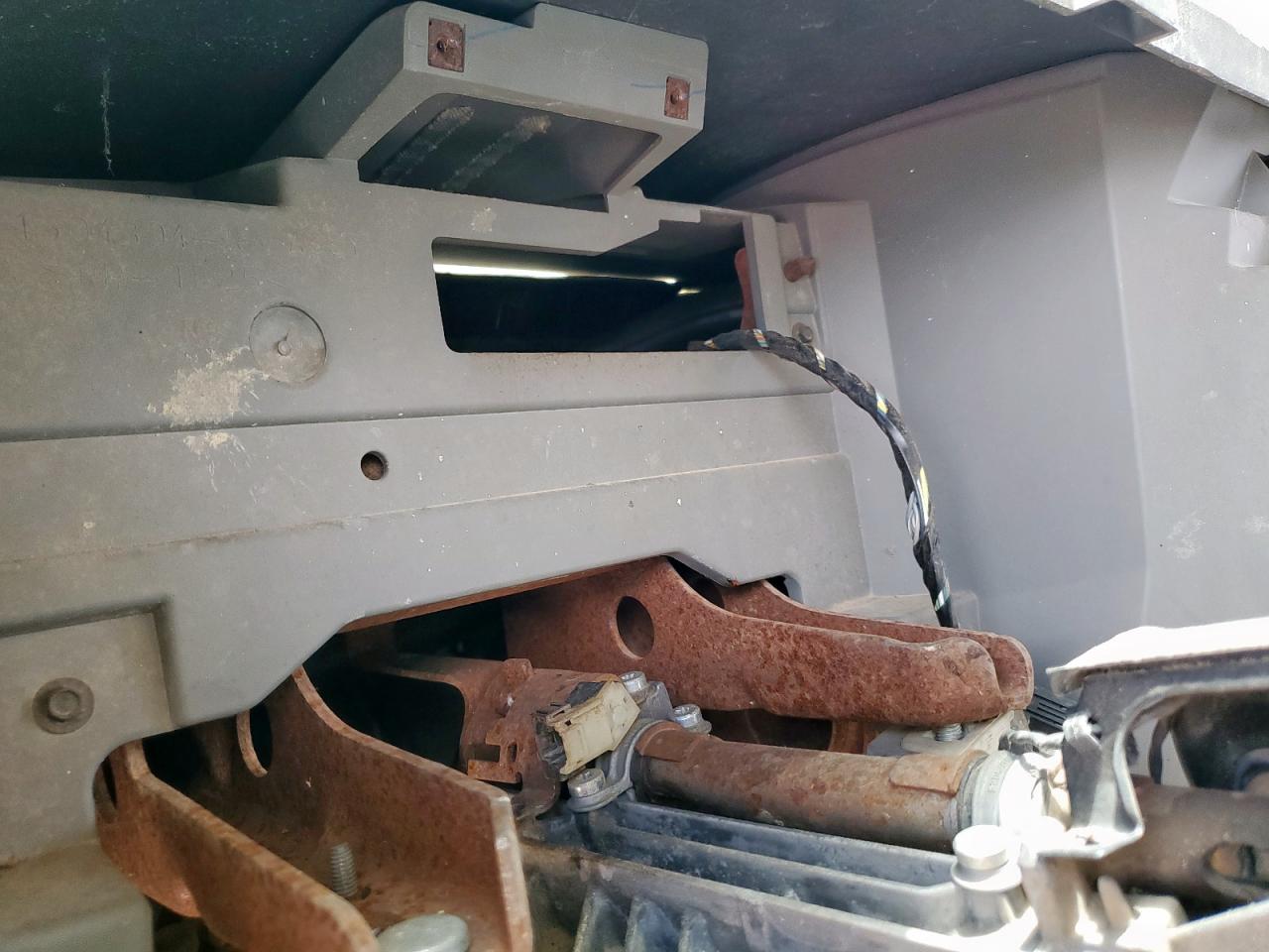 2013 Ford Econoline E350 Super Duty Cutaway Van VIN: 1FDEE3FL8DDA28942 Lot: 61859125