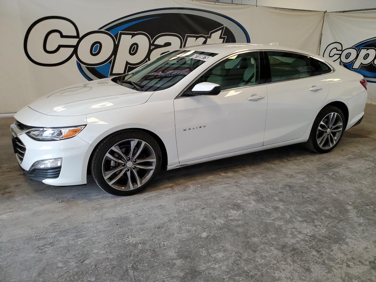 2024 Chevrolet Malibu Premier for Sale in Lebanon, TN - Side