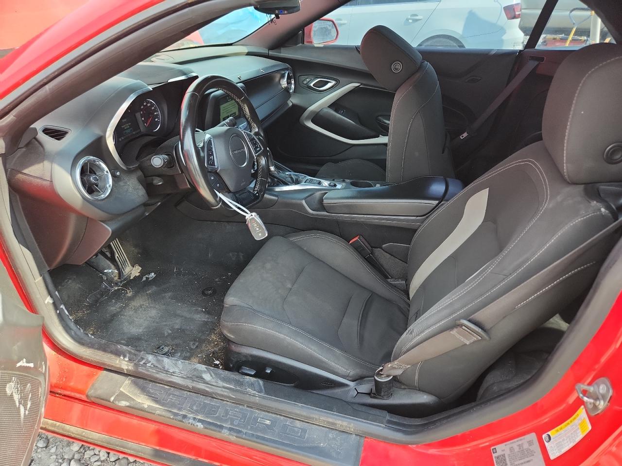 2018 Chevrolet Camaro Lt VIN: 1G1FB3DX8J0166077 Lot: 61734375