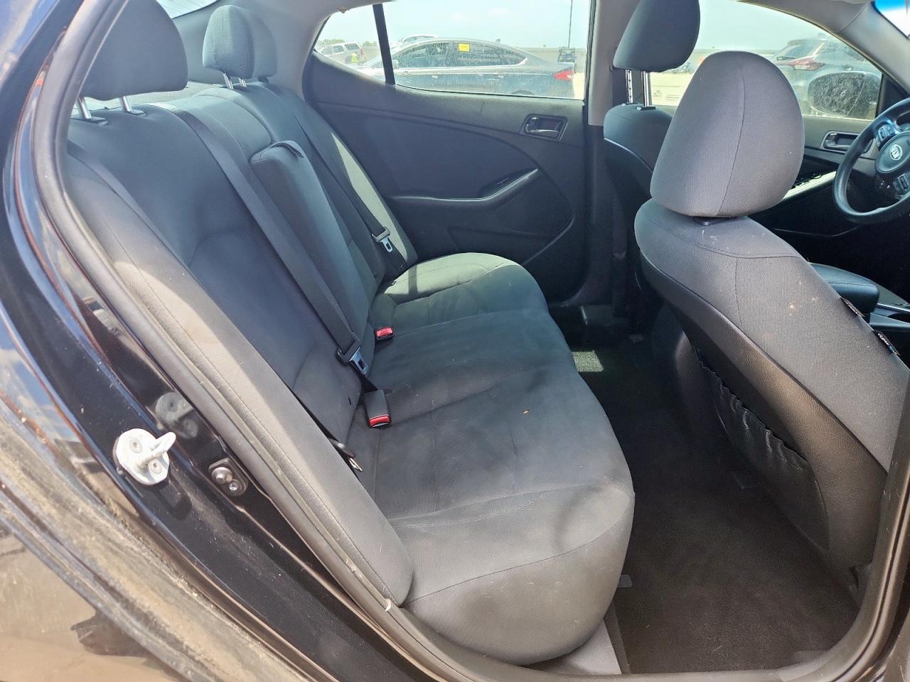 2015 Kia Optima Lx VIN: 5XXGM4A71FG463553 Lot: 62876005