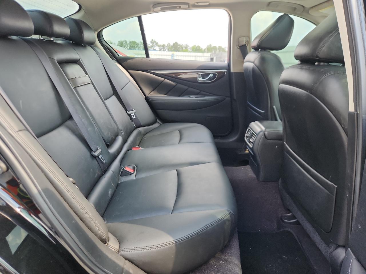 2018 Infiniti Q50 Luxe VIN: JN1EV7AP4JM358081 Lot: 62482335