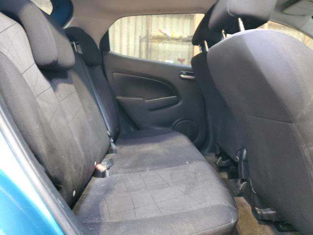 2011 MAZDA MAZDA2   