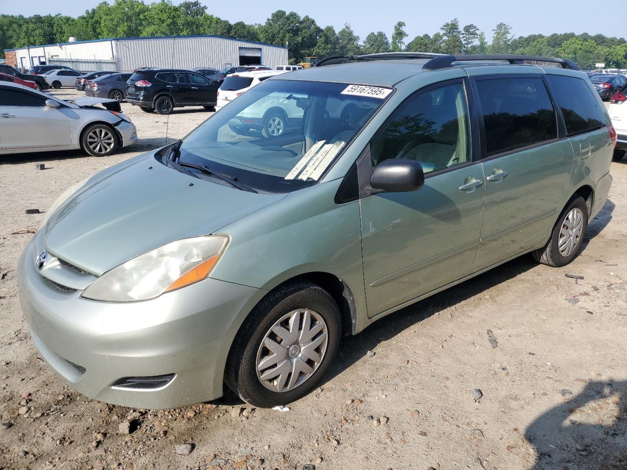 2008 Toyota Sienna Ce იყიდება Hampton-ში, VA - Side