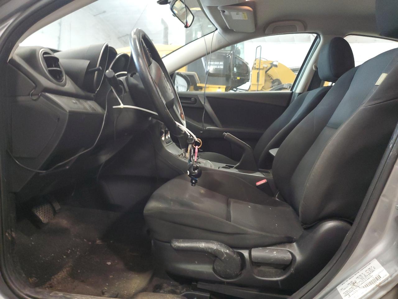 2011 Mazda 3 I VIN: JM1BL1UG1B1498901 Lot: 61734805