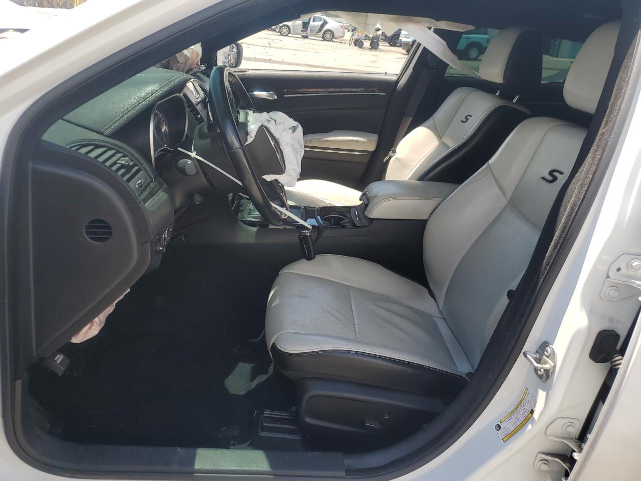 2021 Chrysler 300 S VIN: 2C3CCABT0MH570796 Lot: 62633085
