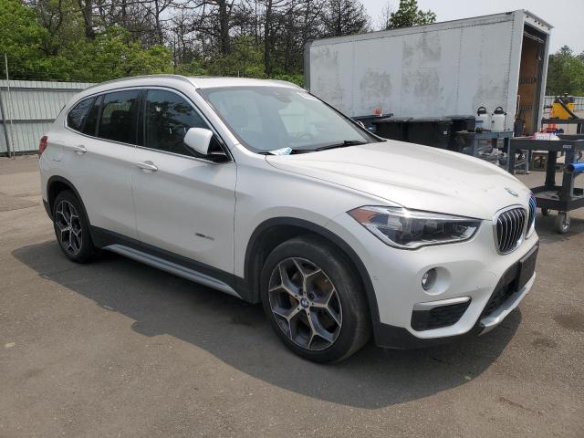 Parquets BMW X1 2016 Biały