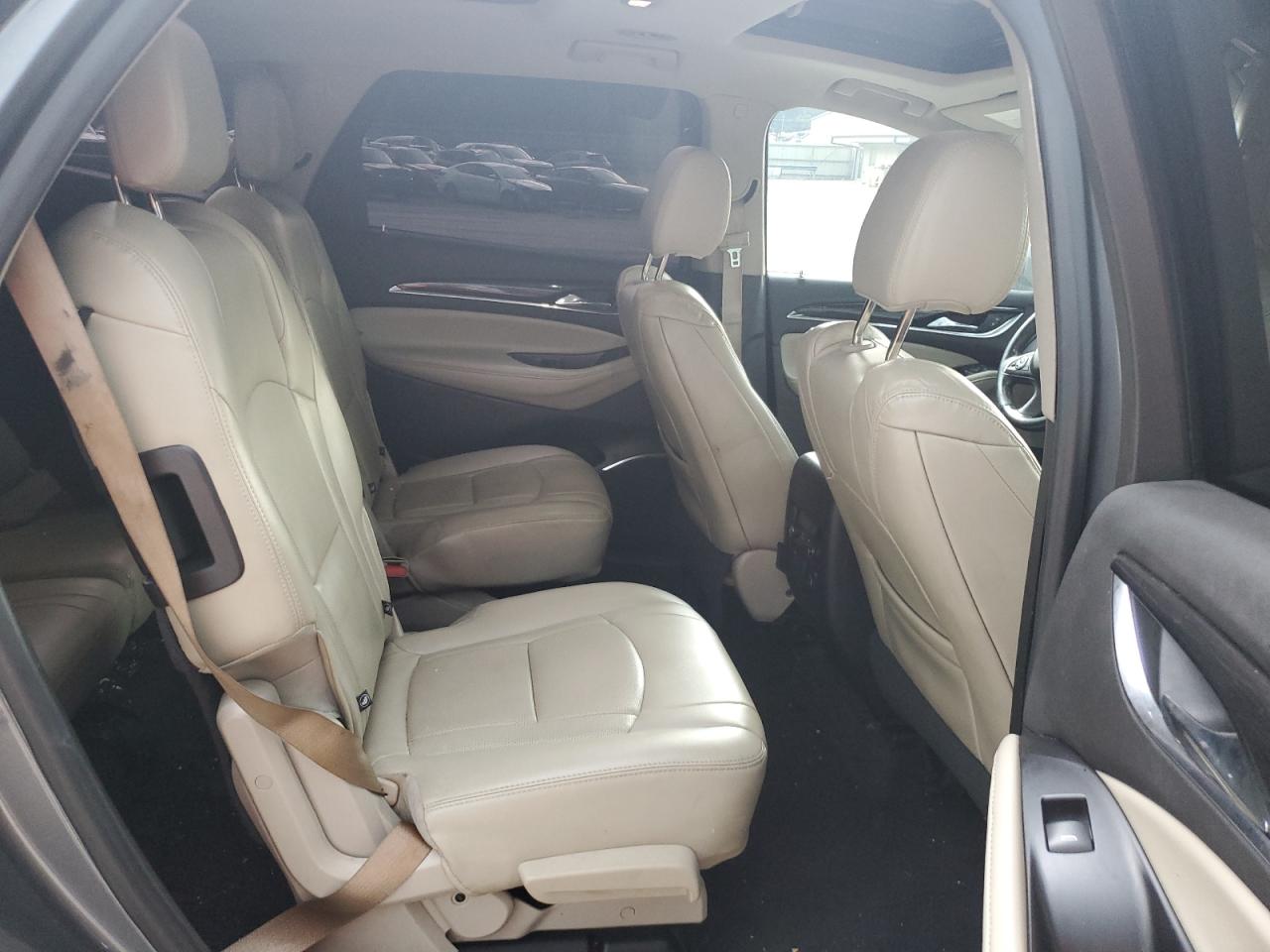 2018 Buick Enclave Essence VIN: 5GAERBKW0JJ200821 Lot: 62696115
