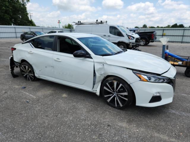  NISSAN ALTIMA 2022 Белы