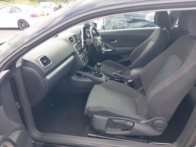 2011 VOLKSWAGEN SCIROCCO T