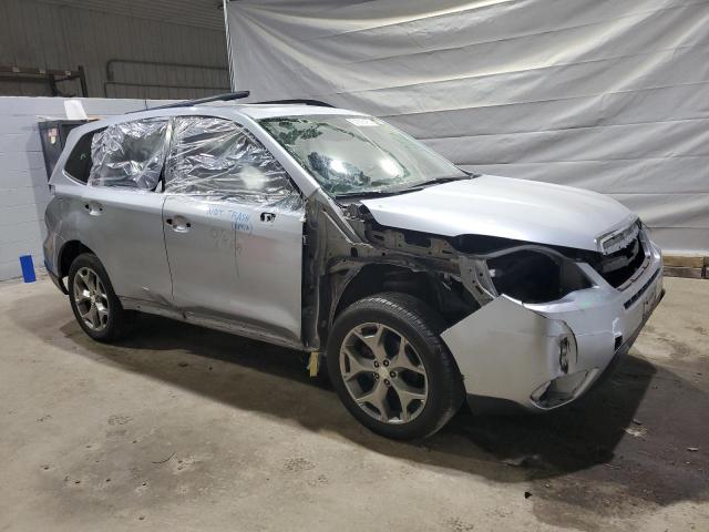  SUBARU FORESTER 2016 Srebrny