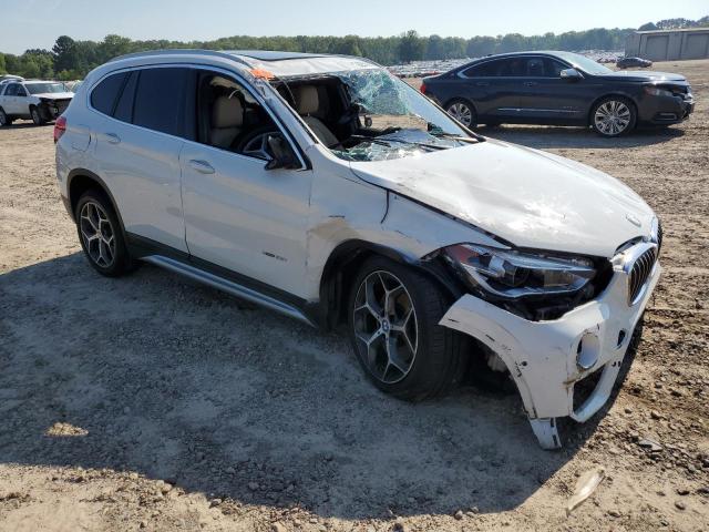 Паркетники BMW X1 2017 Белый