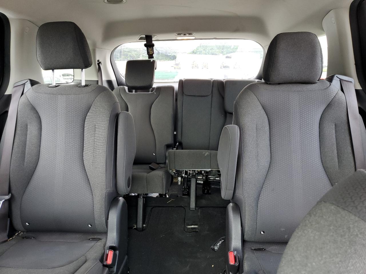2023 Kia Carnival Lx VIN: KNDNB4H33P6224862 Lot: 60842515
