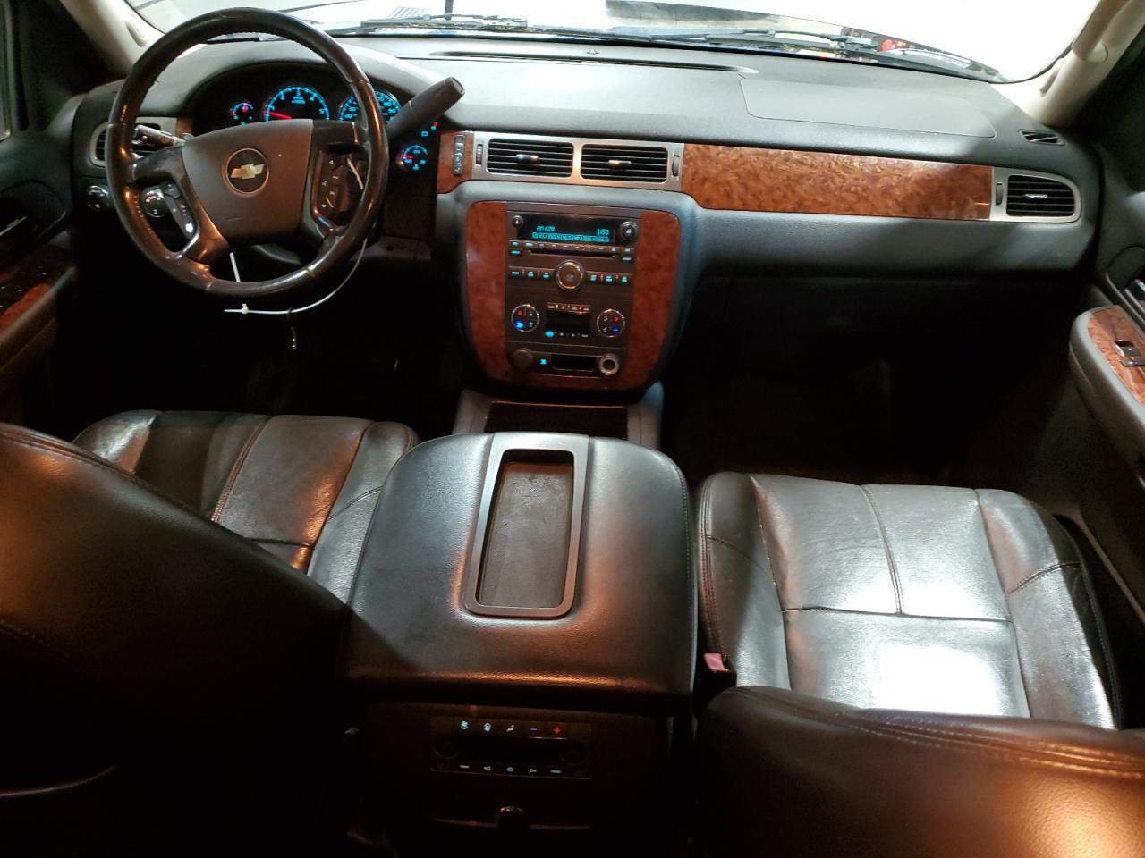2007 Chevrolet Suburban K1500 VIN: 1GNFK163X7J231365 Lot: 60885135