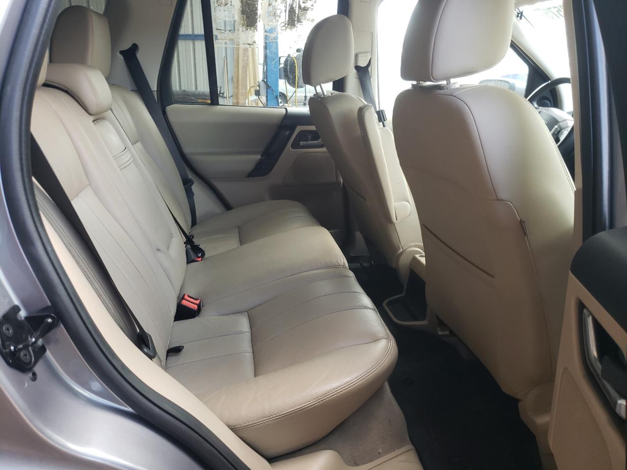 2011 Land Rover Lr2 Hse VIN: SALFR2BN0BH269858 Lot: 60857575