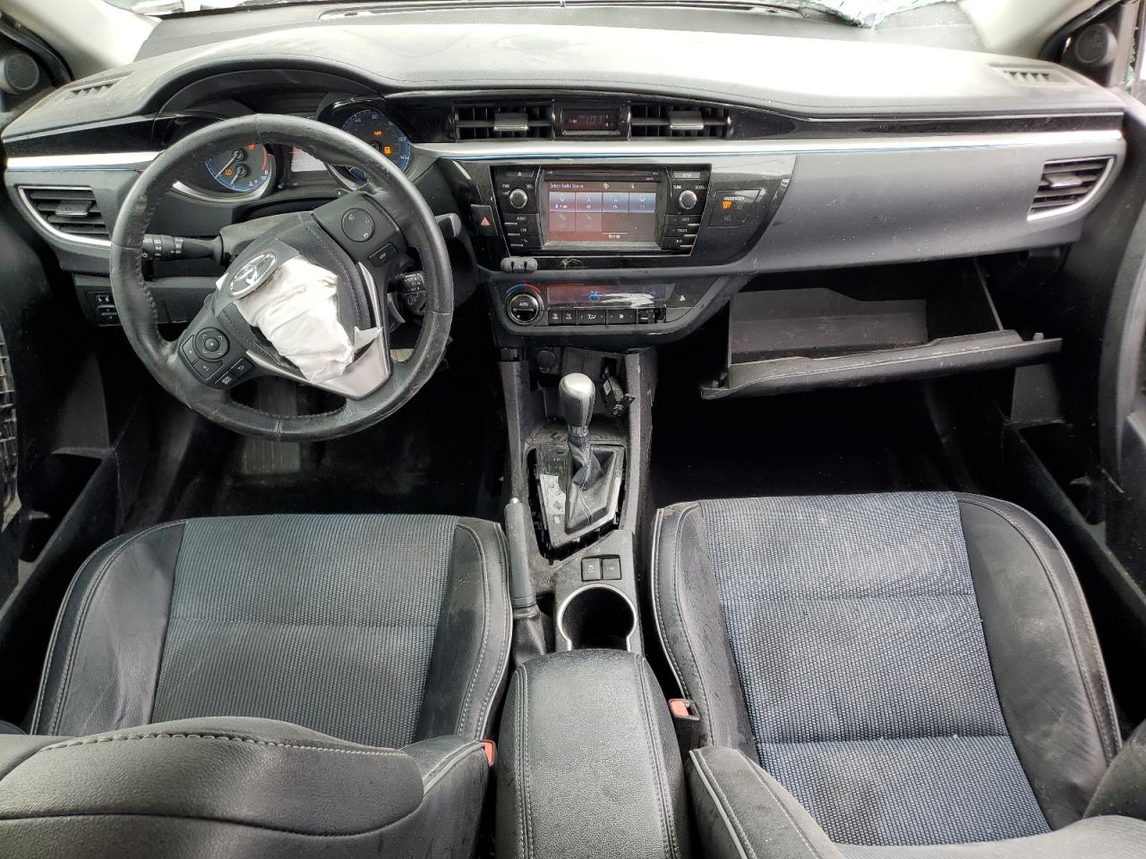 Toyota Corolla l 2015