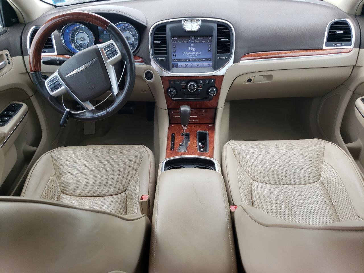 2011 Chrysler 300C VIN: 2C3CA6CT0BH528112 Lot: 62569155