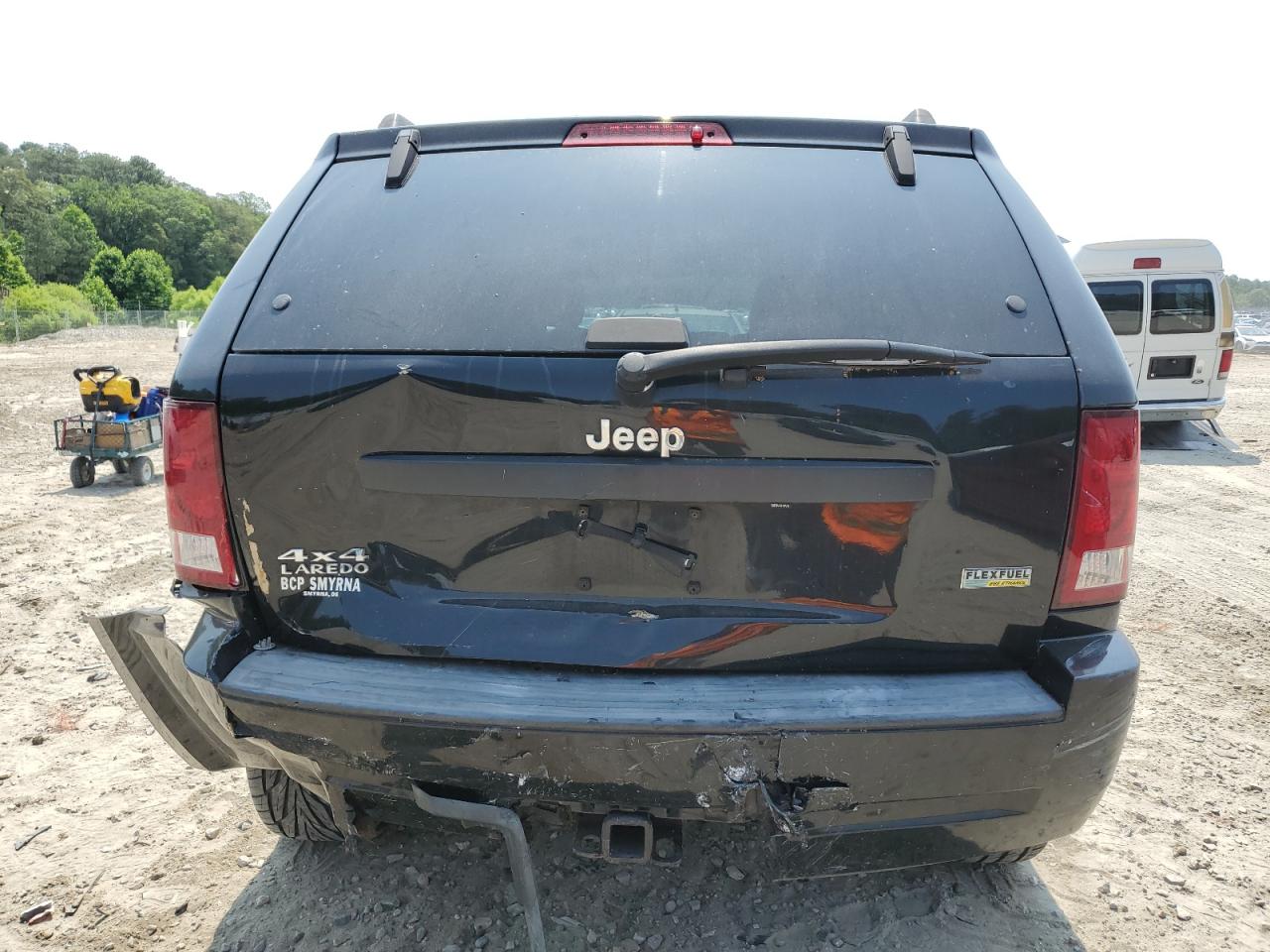 2007 Jeep Grand Cherokee Laredo VIN: 1J8HR48P27C649253 Lot: 59920245
