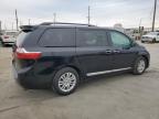 2015 Toyota Sienna Xle იყიდება Los Angeles-ში, CA - Front End
